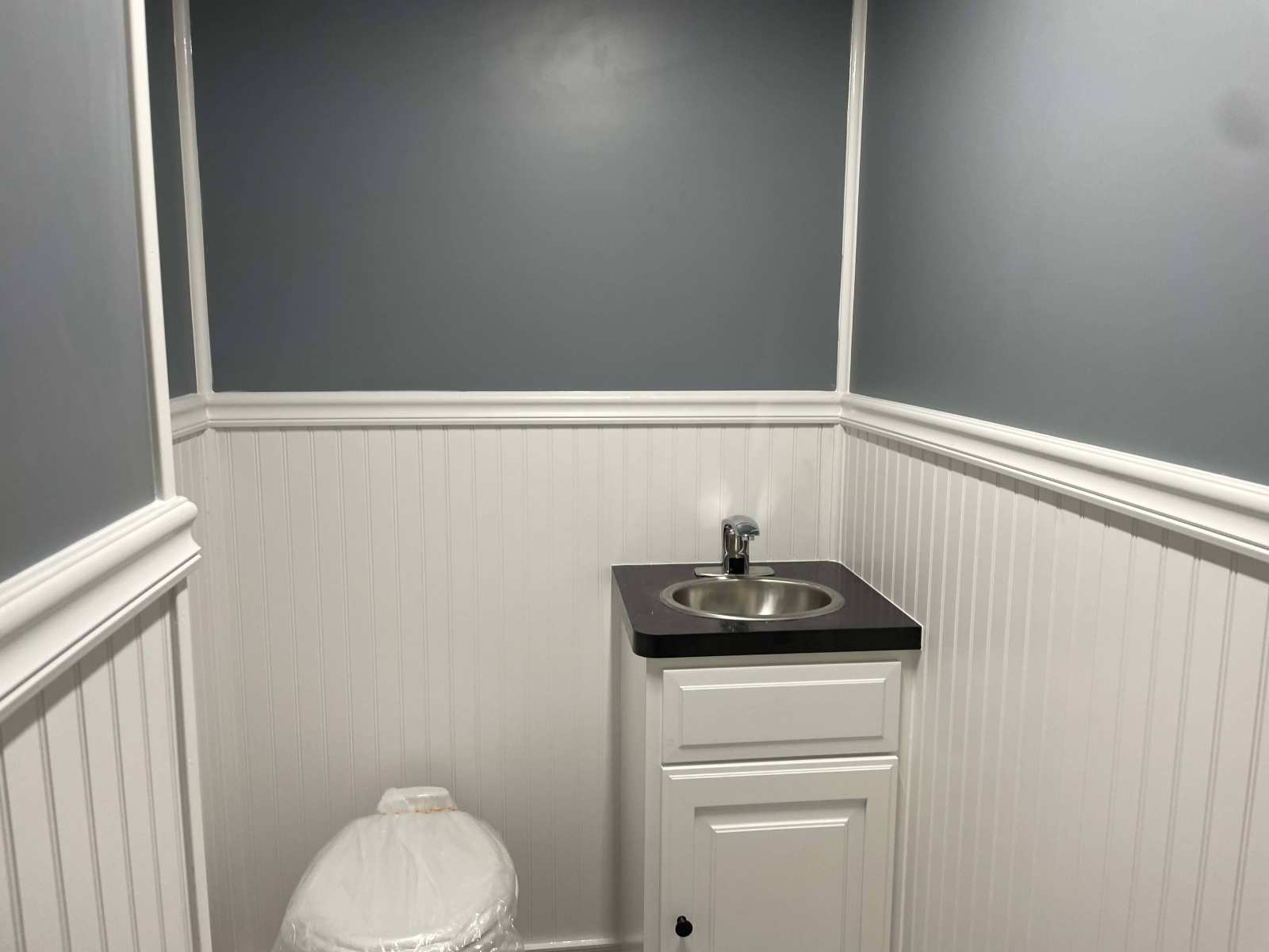 inside luxury restroom trailers inside luxury restroom trailers